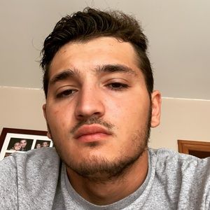 Meet your Posher, Christian